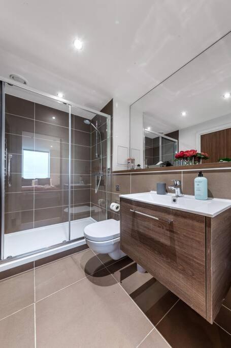One Bedroom Flat in London BP36 Buitenkant foto